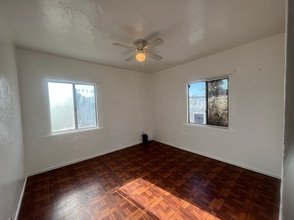 1st image of 604 Olivewood Ter