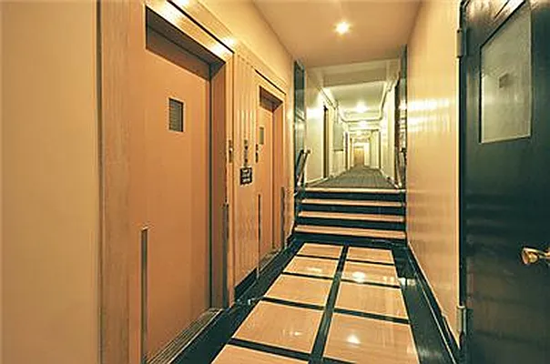 Rented by Fenwick Keats Real Estate | media 19