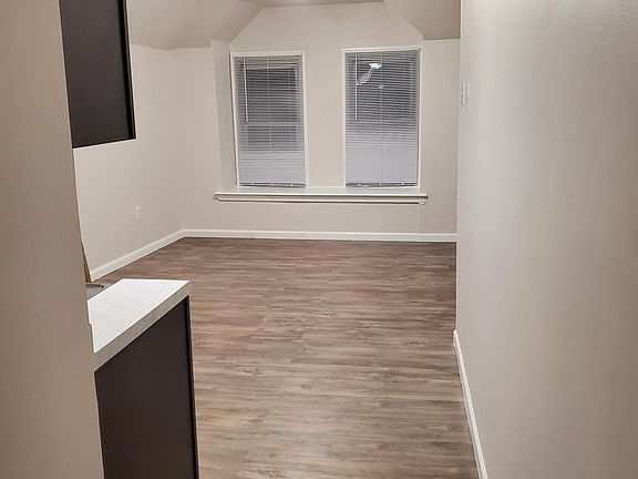 4th image of 5326 Wakefield St Floor 3