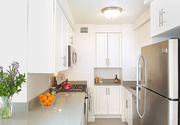 4th image of 70 W 95th St APT 25G
