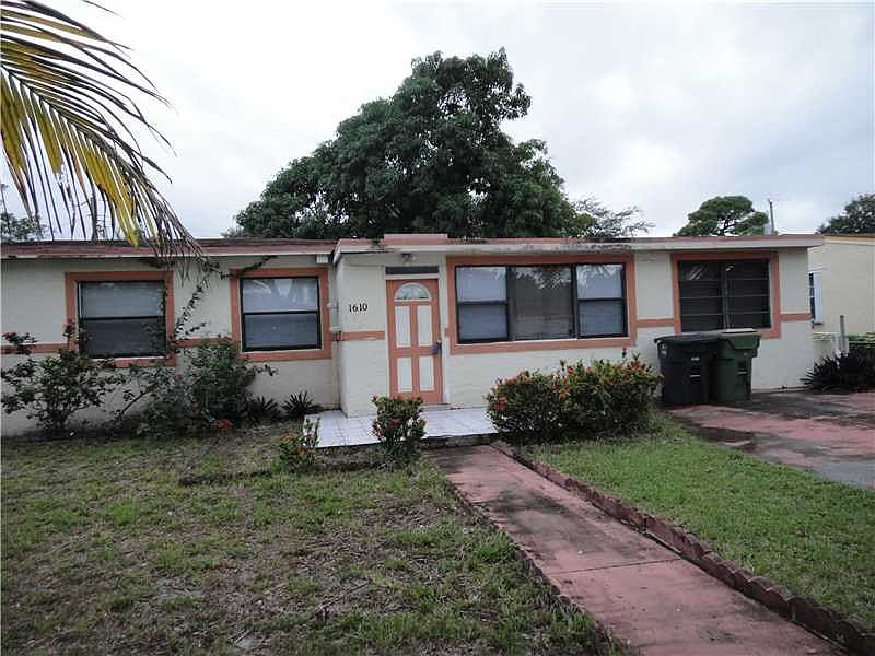 1st image of 1610 NW 134th St