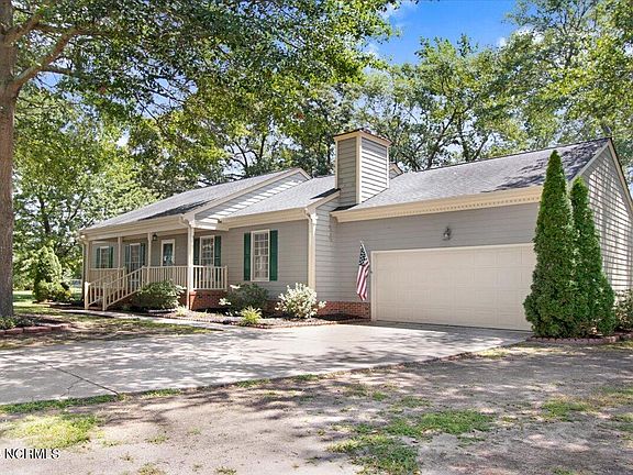 2nd image of 114 Doris Drive