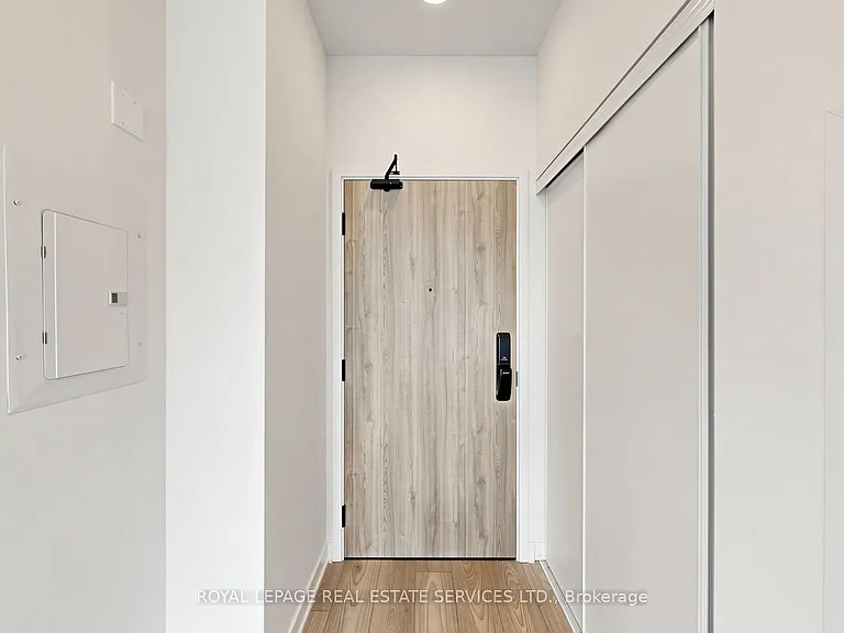 1 Fairview Rd E #3206 — Photo 27