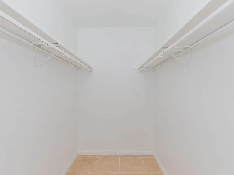 Southern Oaks Apartments — Photo 47