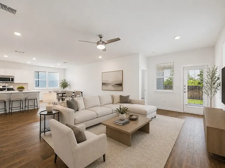 143090 Macquarie Dr — Photo 6