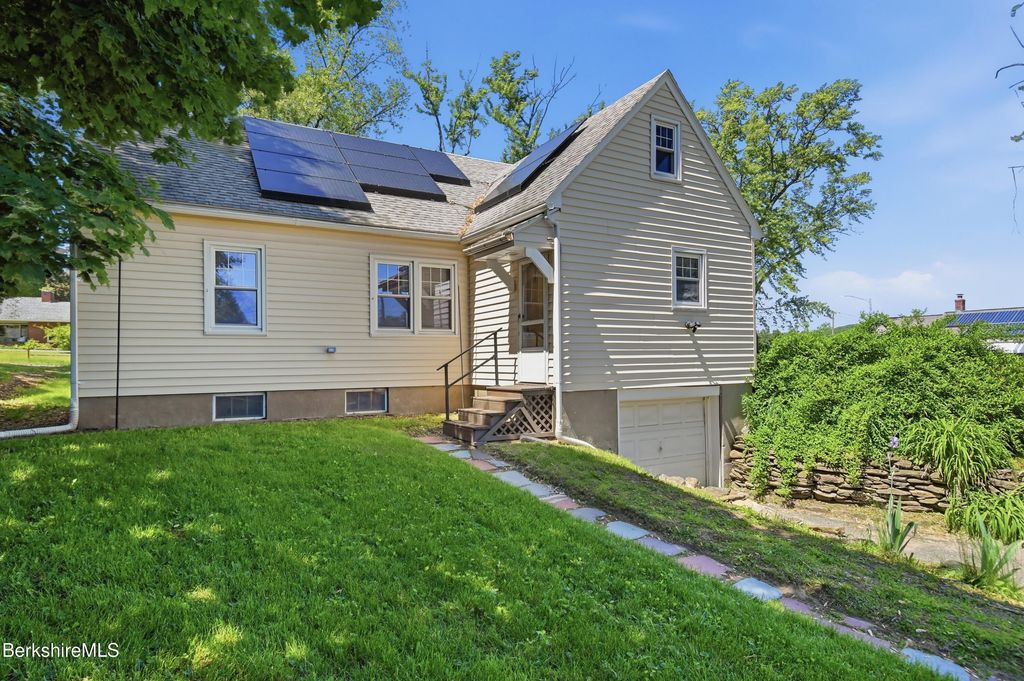 428 Dalton Ave, Pittsfield, MA - View 5