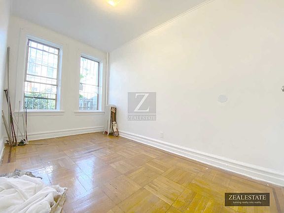 4th image of 847 46th St #1