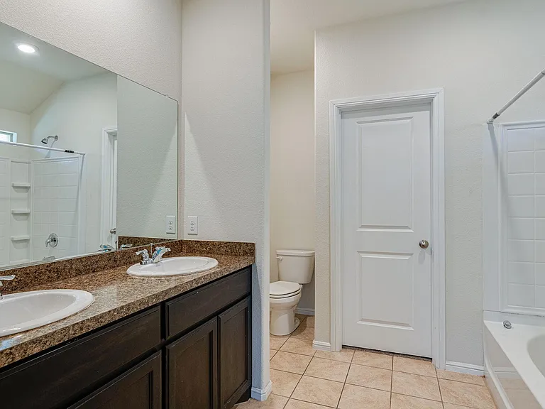 9345 Herringbone Dr — Photo 19