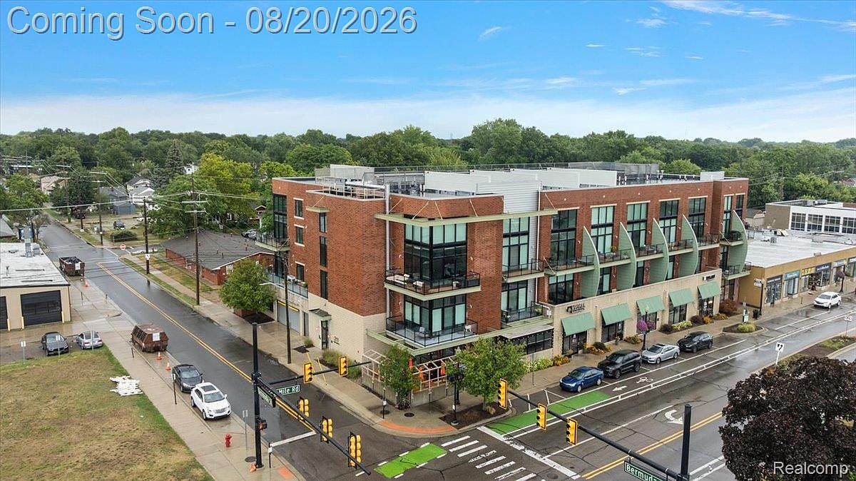 211 E Nine Mile Rd Unit 213, Ferndale, MI 48220