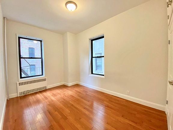 5th image of 365 Ocean Ave APT 2
