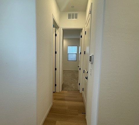 5th image of 1586 Crowned Eagle St