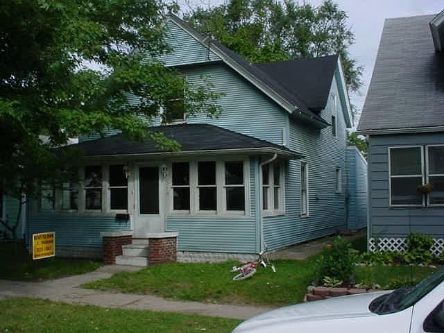 1st image of 518 W Battell St