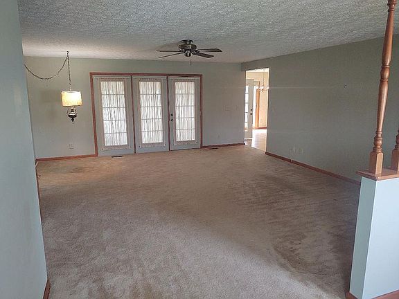 3rd image of 144 Finsbury Ln