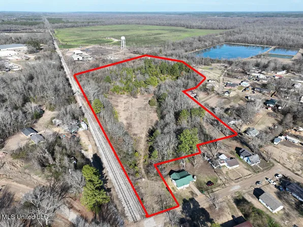 Mill St, Durant, MS 39063