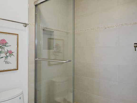 4th image of 929 E El Camino Real APT 127K