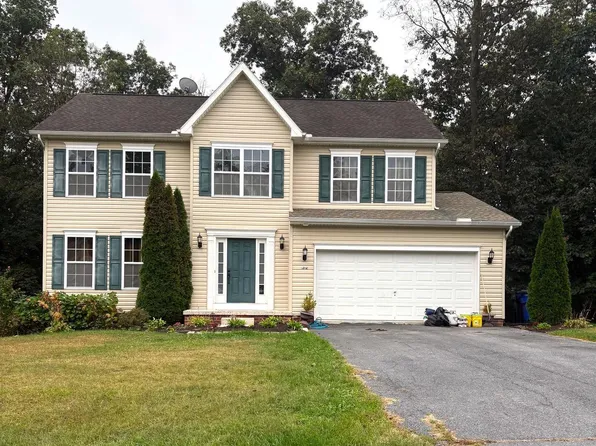 1312 Mallard Dr E #E-156, Chambersburg, PA 17201