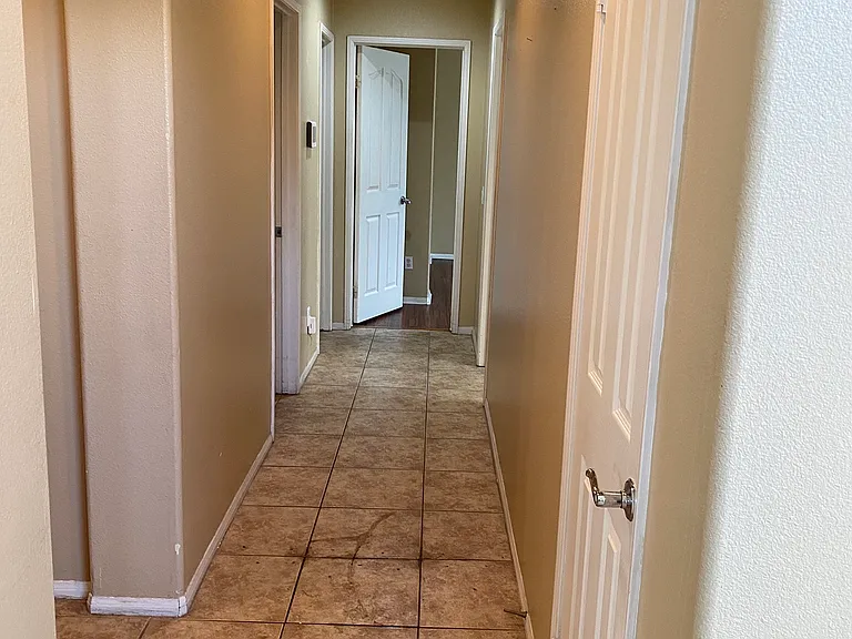 14684 Tilden Ln — Photo 34