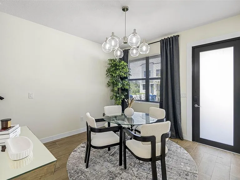 4340 Villa Alina Ct — Photo 20