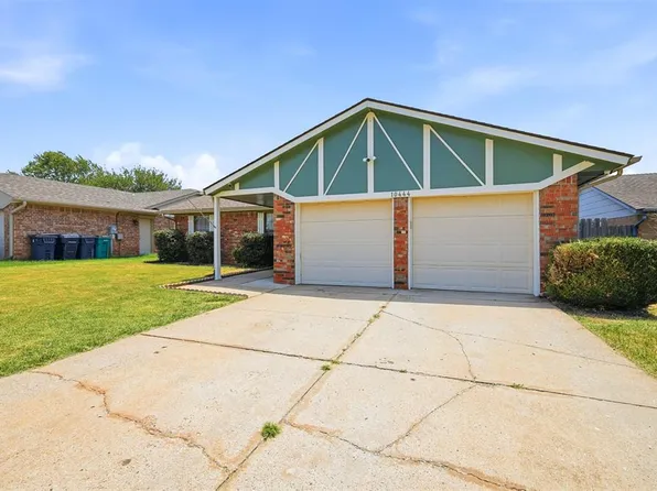 10444 Fairfax Ln, Yukon, OK 73099