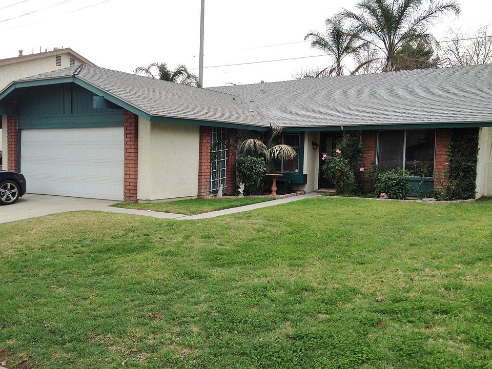 1st image of 2836 S Amador Ave