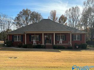 615 Preston Ave, Albertville, AL 35950