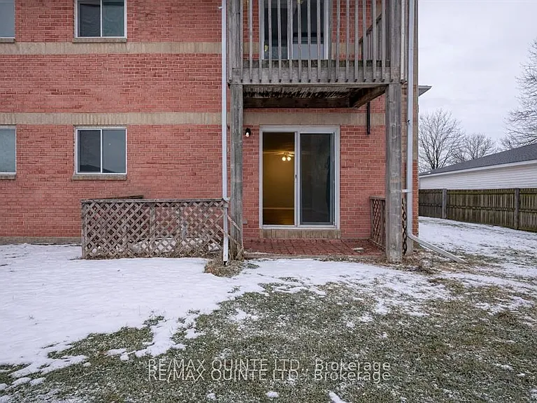 151 Industrial Blvd #27 — Photo 8