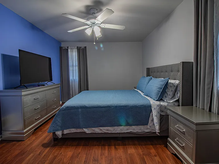 19 Herbert Dr — Photo 14