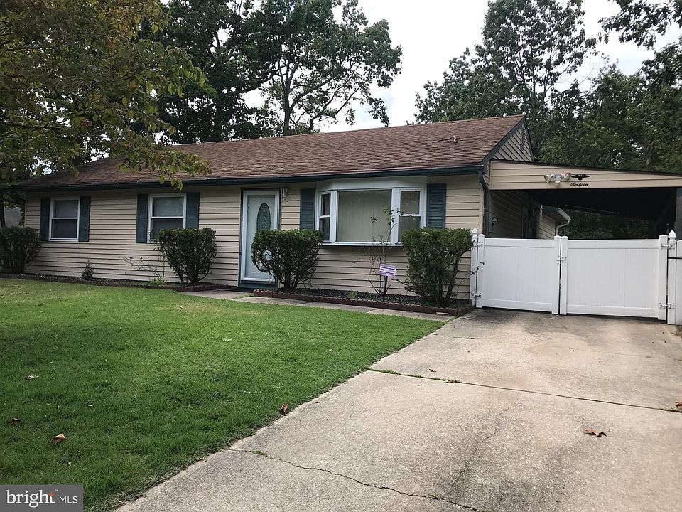 1st image of 16 Scammell Dr