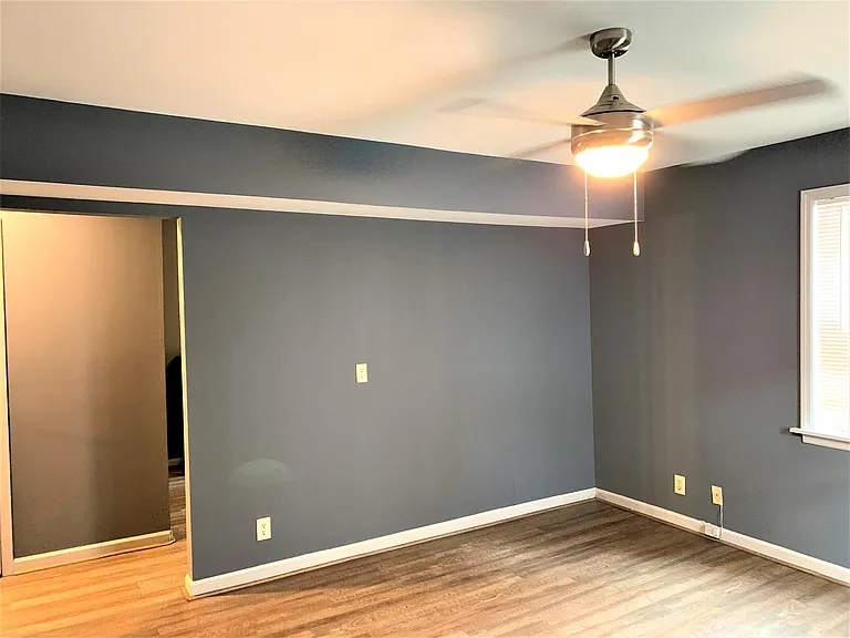 1031 Curran St NW — Photo 14