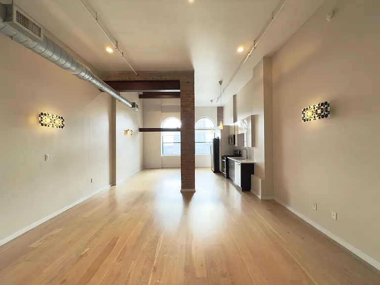 728 Market St #906 — Photo 7