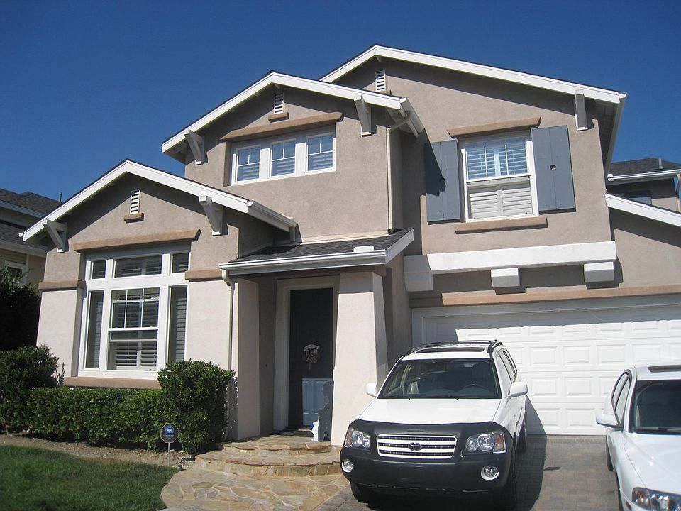 1st image of 2698 W Canyon Ave