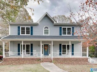 1012 Colonial Dr, Alabaster, AL 35007