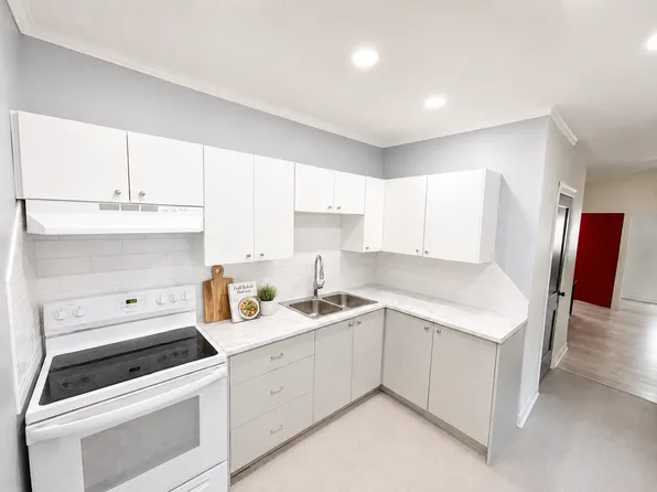 93 Grant Ave Unit 1, Hamilton, ON L8N 2X6