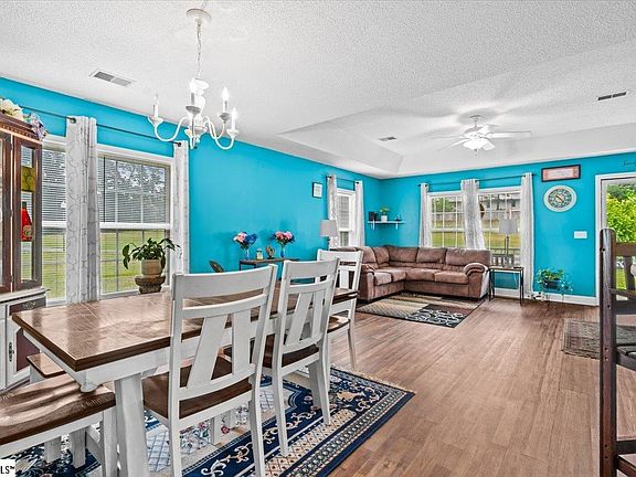 5th image of 112 Running Creek Dr