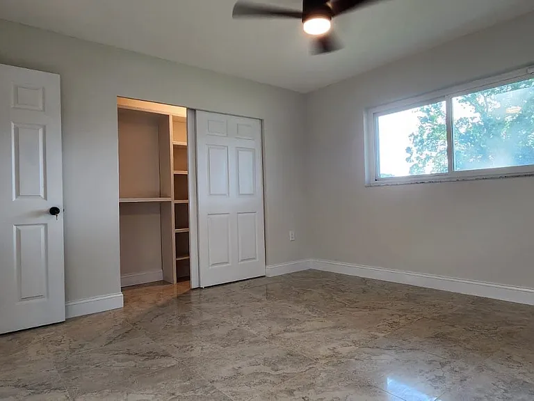 4590 Carson St NE — Photo 24