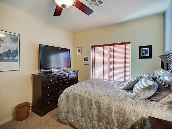 downstairs bedroom - pic 2