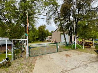 8546 Cave City Rd, Mountain Ranch, CA 95246