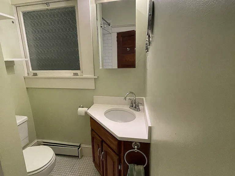 158 Prospect Ave NE #3 — Photo 15