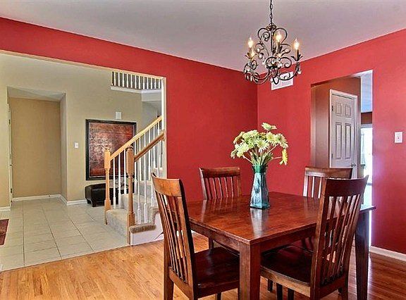 4th image of 9250 W 103rd Pl