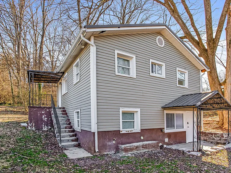 4212 Ivy Ave — Photo 1