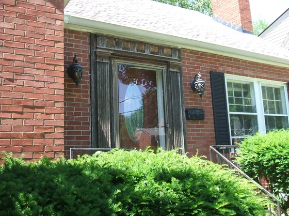 (undisclosed Address), Audubon Park, KY 40213