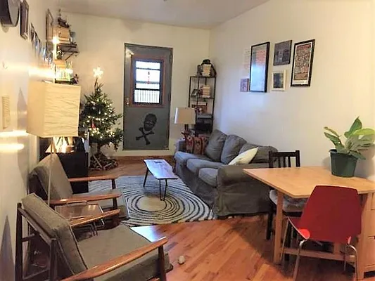 Rented by WorldWide Homes, Inc. | media 22