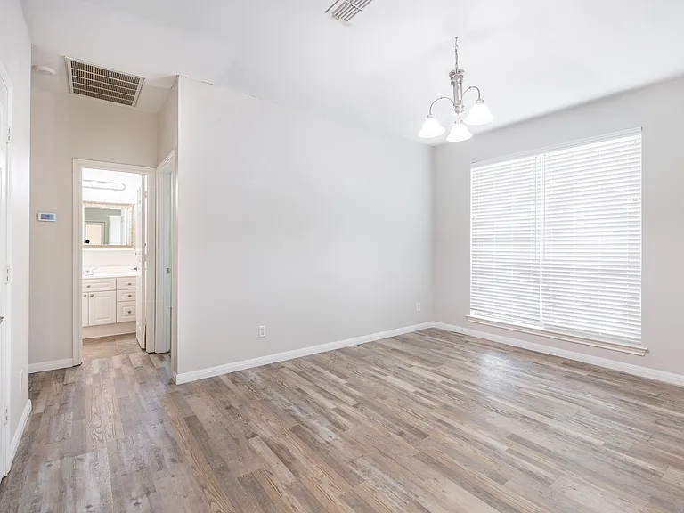 1801 Fern Ct — Photo 10