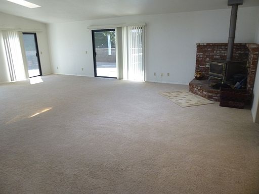 4th image of 2939 S Stardust Dr