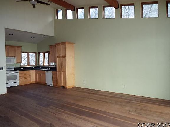4th image of 3001 Crestview Dr