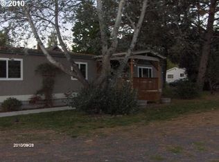 129 N Pioneer St, Lowell, OR 97452