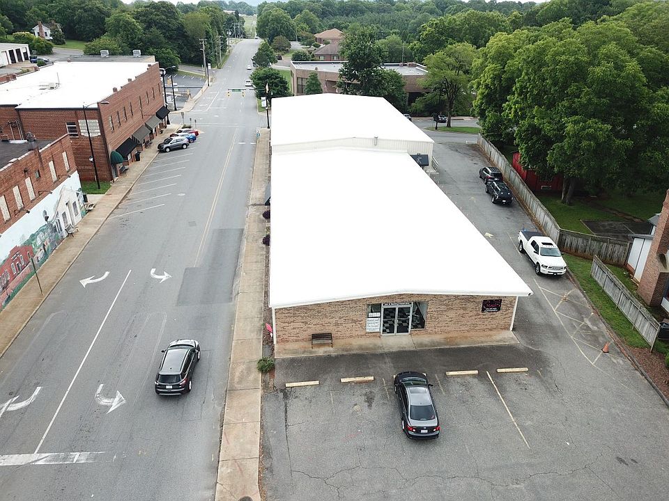 1st image of 301 S Battleground Ave