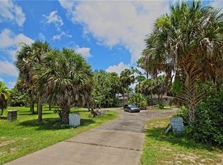 2930 70th St SW, Naples, FL 34105