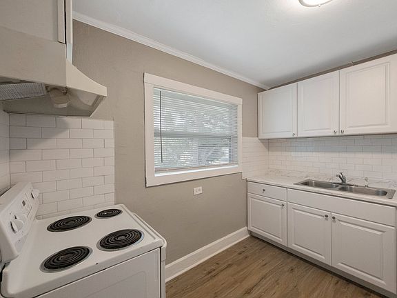 5th image of 3740 19th Ave S APT B