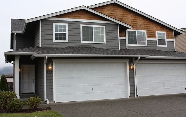 Like New Townhome